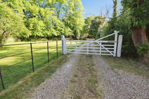 STURRICK LANE- click for photo gallery